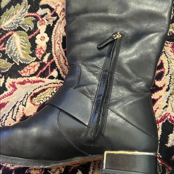 Tory Burch Black Leather Heeled Boots - Picture 7 of 16